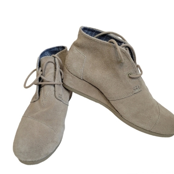 Toms Shoes - TOMS Wedge bootie Women's Size 5 1/2 brown